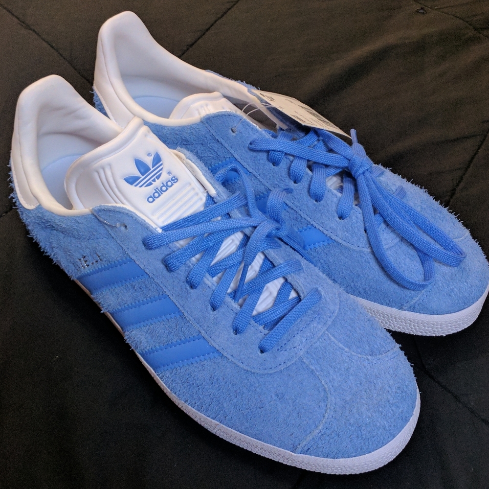 Women's Adidas Shoes - Picture 2 of 4